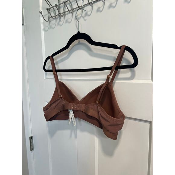 Soma‎ Lightest Lift Wireless Bra 36B Taupe Unlined Convertible Strap Lace Detail - Picture 6 of 9